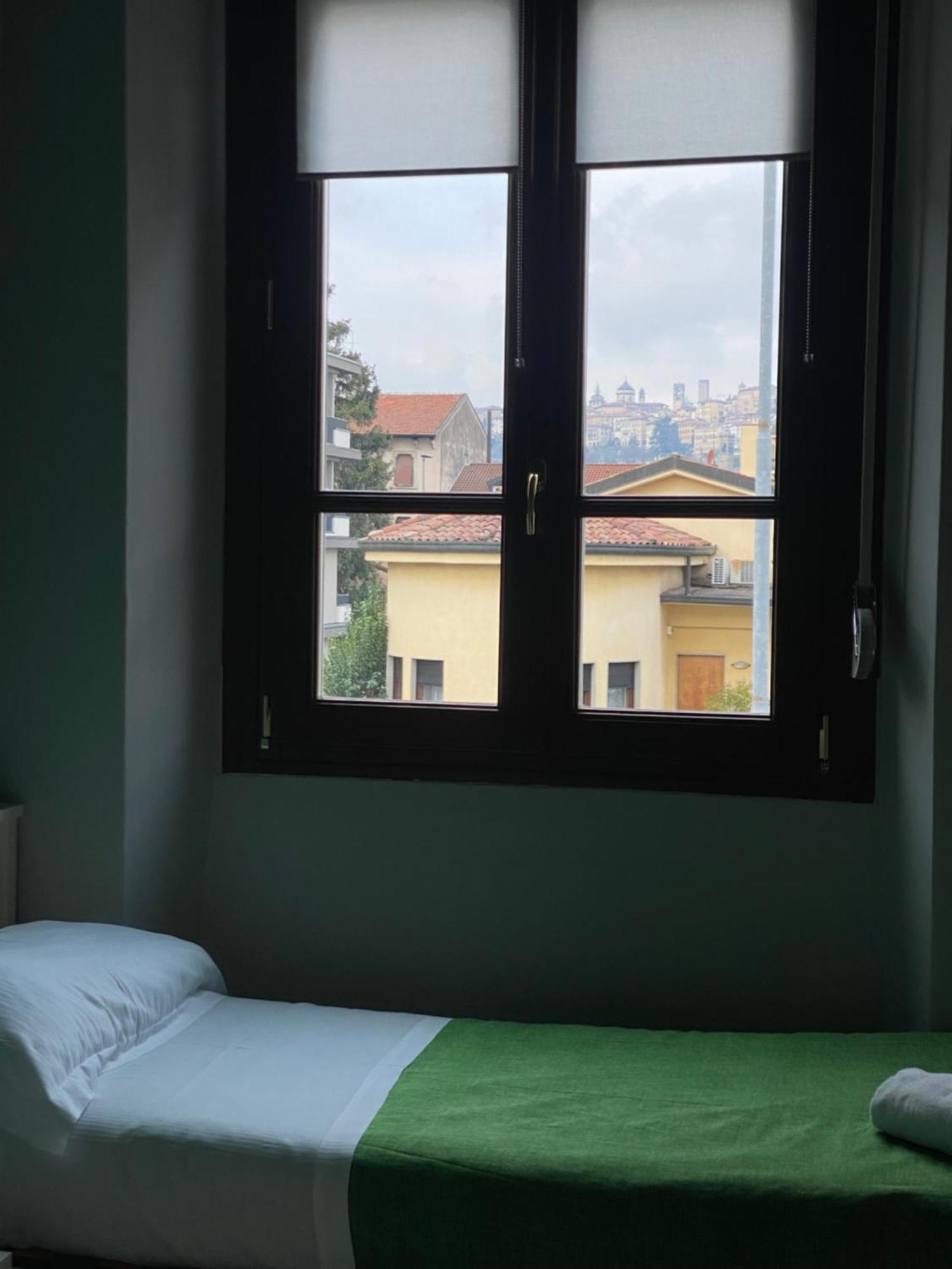 Gio'El Happiness Guest House Bergamo Exteriör bild